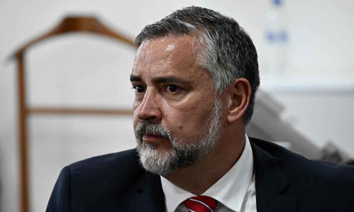 Ministro Paulo Pimenta omitiu ao TSE casa em área nobre de Brasília - MAURO PIMENTEL / AFP