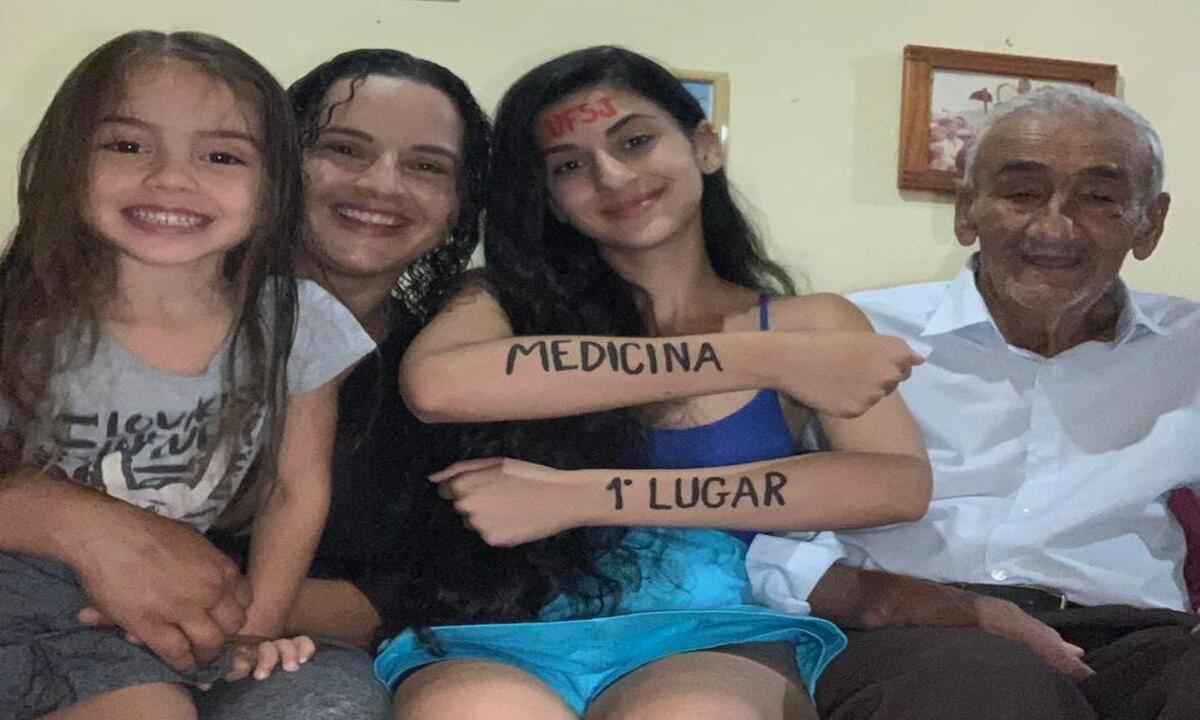 Estudante de escola pública conquista primeiro lugar em medicina na UFSJ - Arquivo pessoal