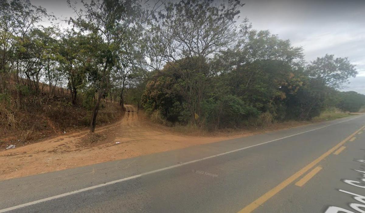 Mulher esfaqueada por marido é encontrada morta dentro de rio - Google Street View