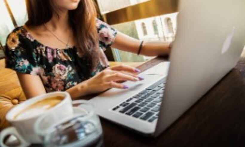 Mulher será ressarcida por gastos com internet durante home office - Pixabay