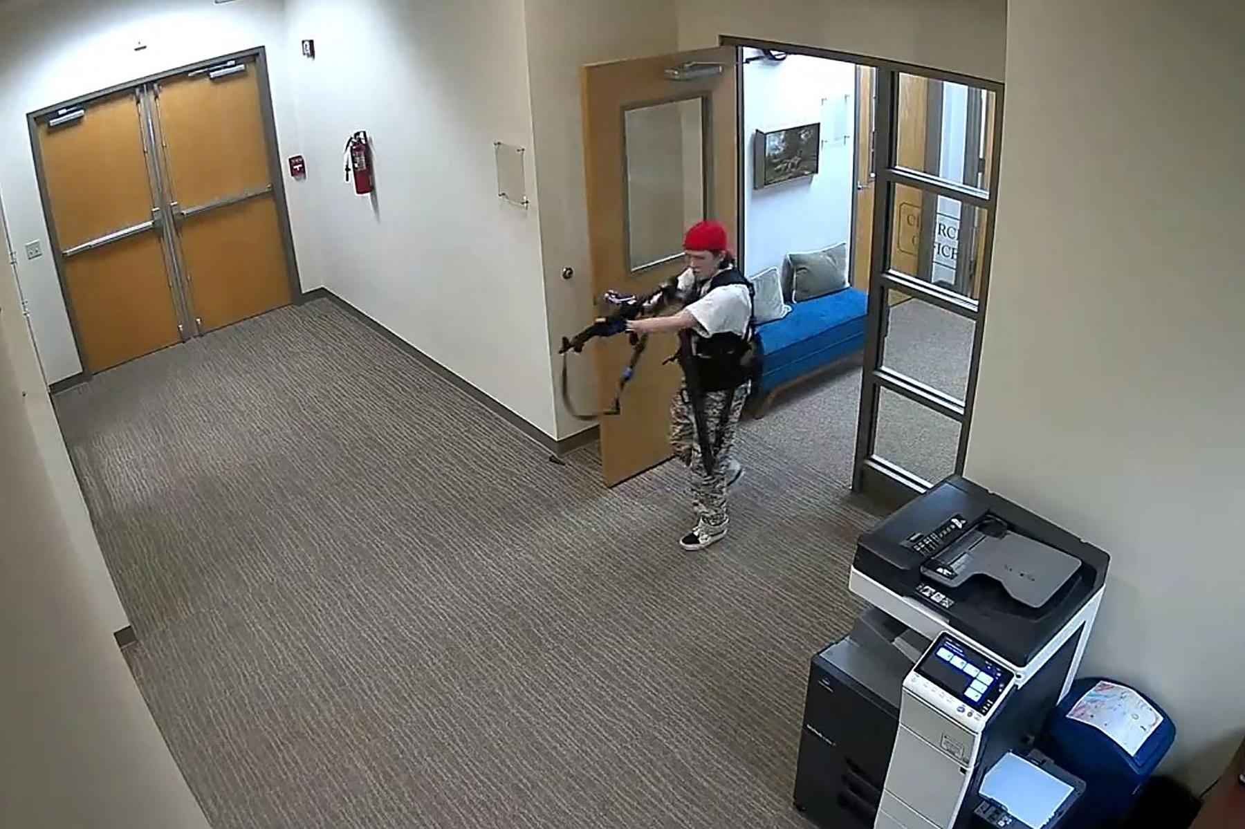 Ex-aluna mata seis pessoas em escola; atiradora foi morta pela polícia - Metropolitan Nashville Police Department / AFP