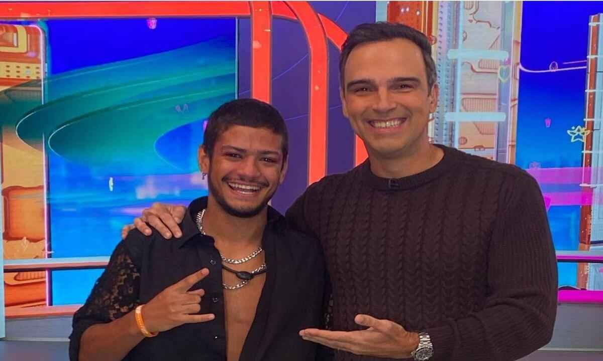 BBB23: Tadeu Schmidt elogia Gabriel no palco e emociona brother eliminado - Instagram/Reprodução