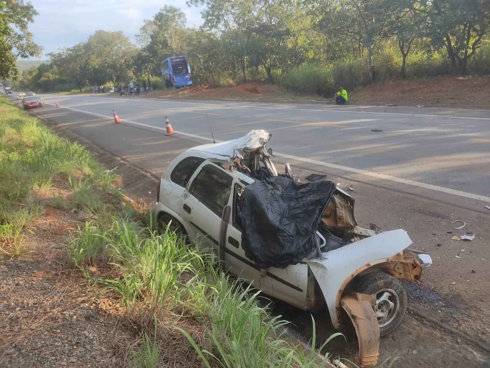 Cinco pessoas da mesma família morrem em grave acidente na BR-040 - Divulgação