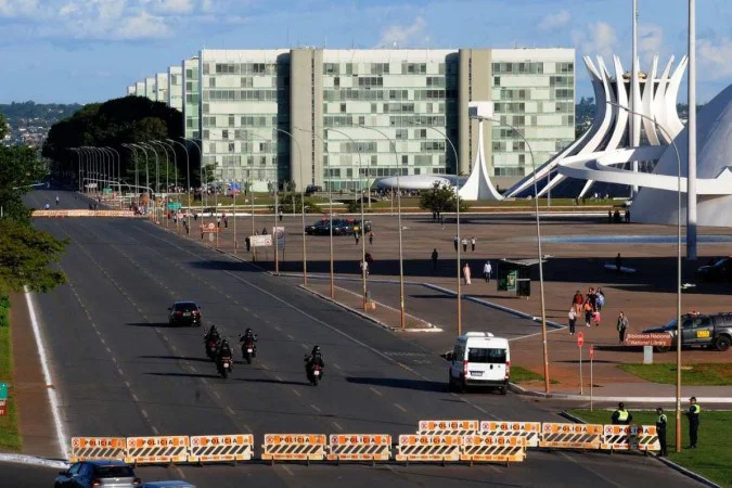 Bolsonaro volta ao Brasil: trânsito na Esplanada não será bloqueado - Carlos Vieira/CB/D.A.Press