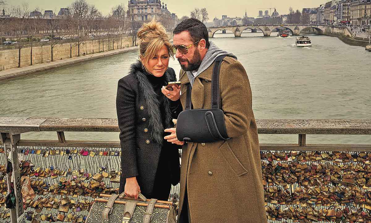 Jennifer Aniston lança 'Mistério em Paris' e recomenda mais humor ao mundo - Netflix/reprodução