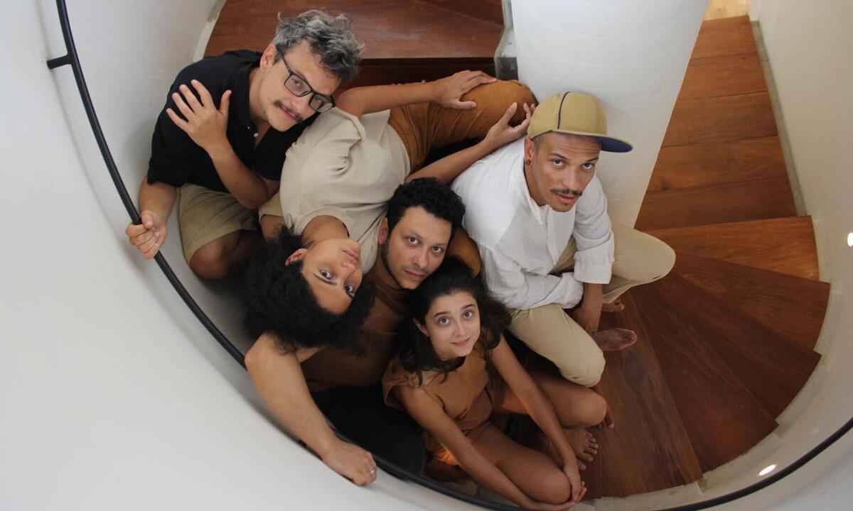 Do alto de BH,  Graveola promete show diferente na tarde deste sábado - Octavio Cardozzo/divulgação