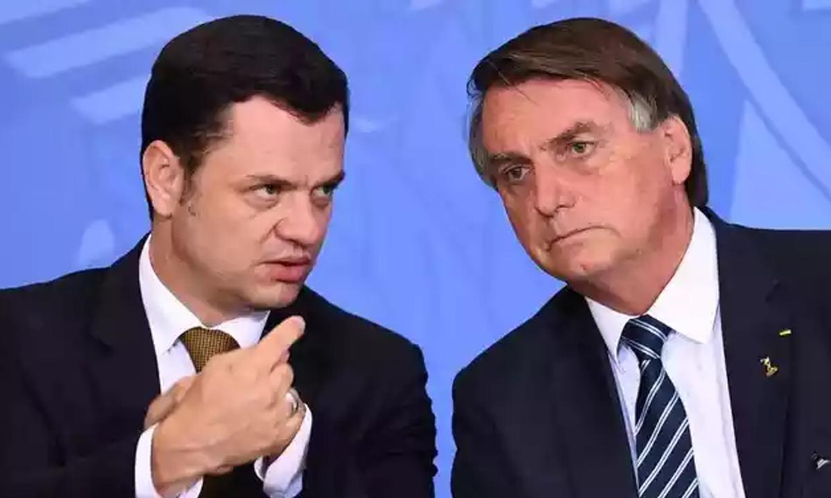 Ex-ministro de Bolsonaro foi à Bahia interferir no 2° turno das eleições - Evaristo Sá/AFP