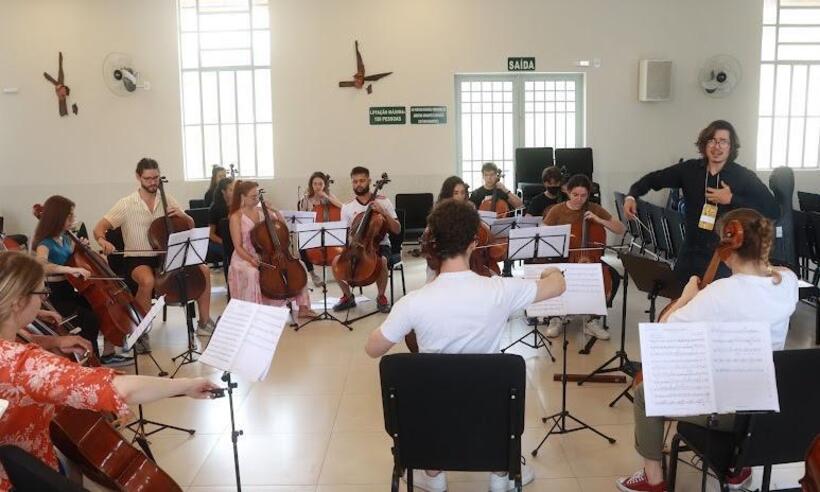 Concerto no Museu das Minas e do Metal vai reunir 35 violoncelistas - Silvia Vilaça/divulgação