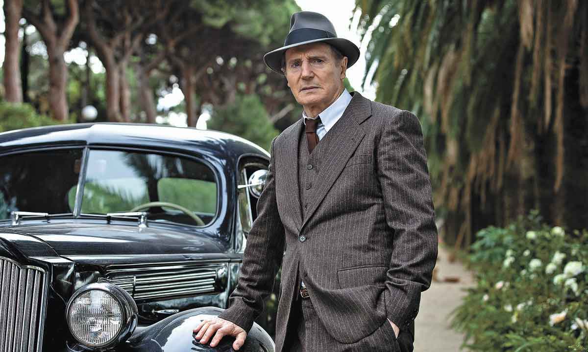 Liam Neeson é o detetive Marlowe em "Sombras de um crime" - Diamond Films/Divulgação 