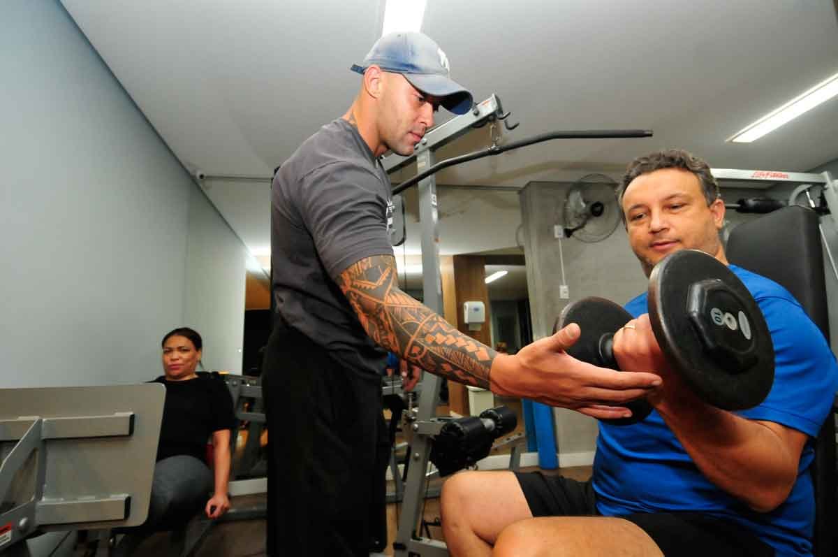 Personal muda de perfil e cabe no bolso do aluno - Marcos Vieira/EM/D.A Press