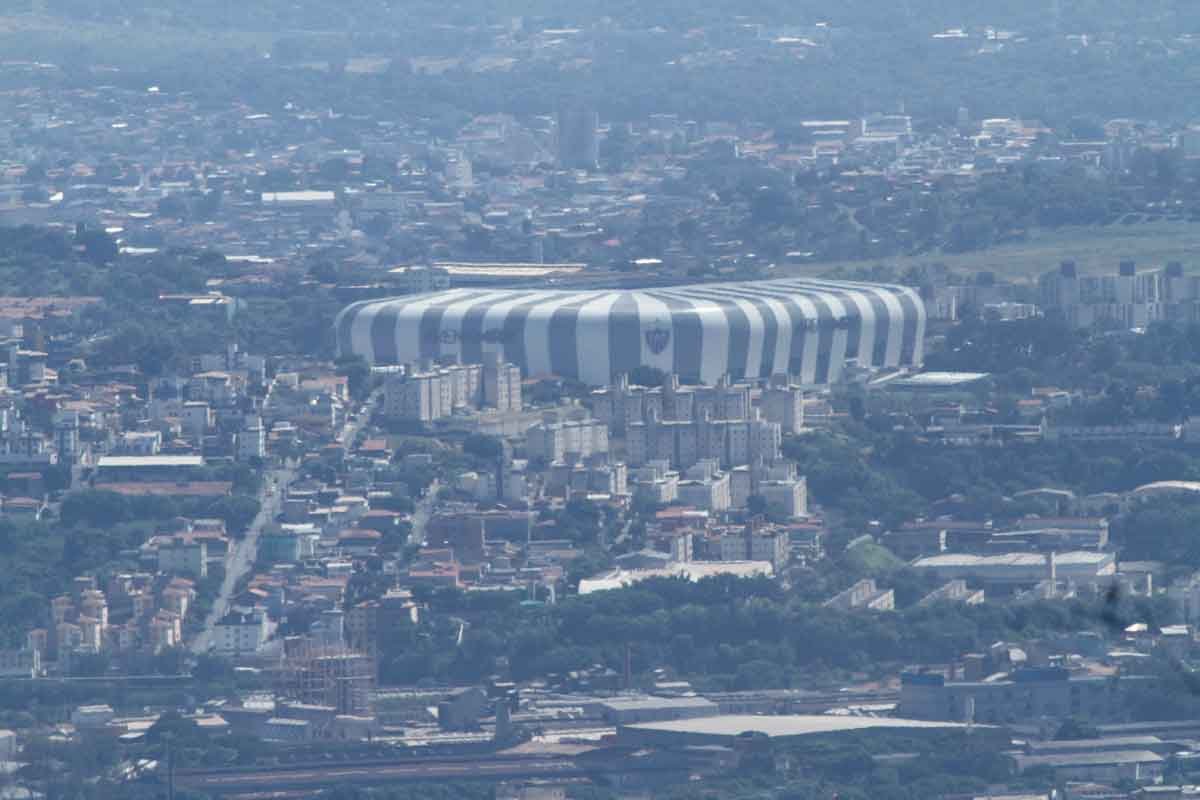 Coitado dos Beatles e dos Rolling Stones perto do Sambô - Edesio Ferreira/EM/D.A. Press