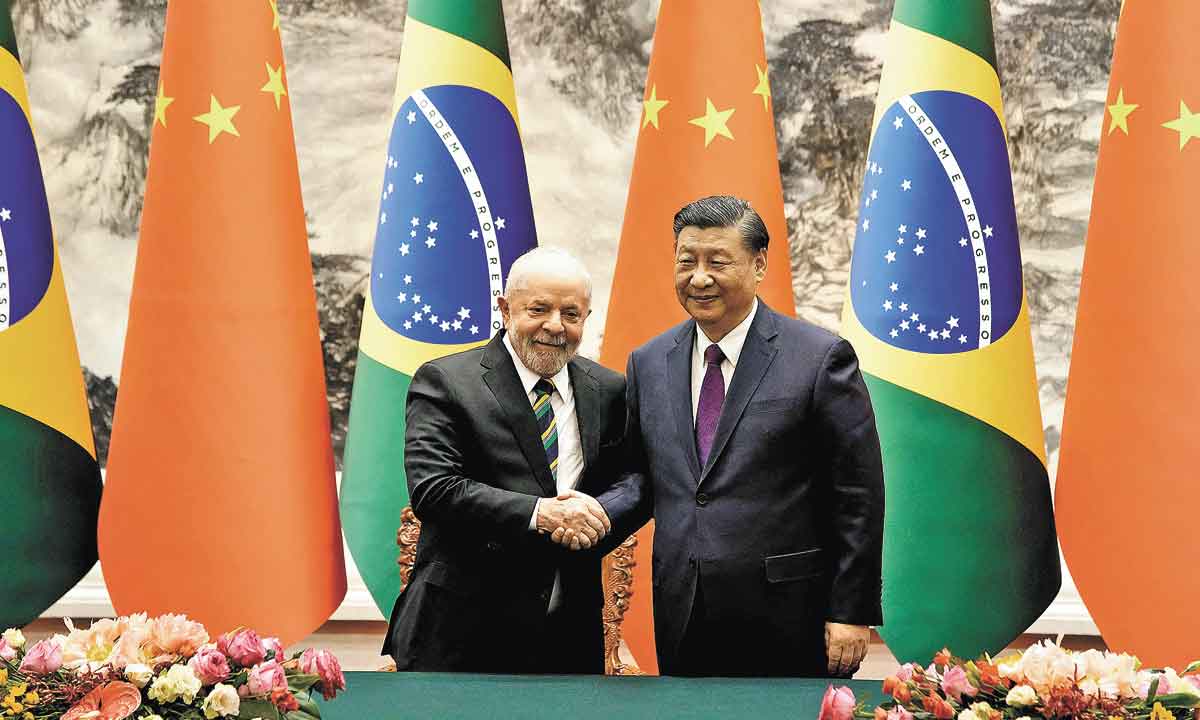 Em Pequim, Lula amplia parcerias comerciais com a China de Xi Jinping