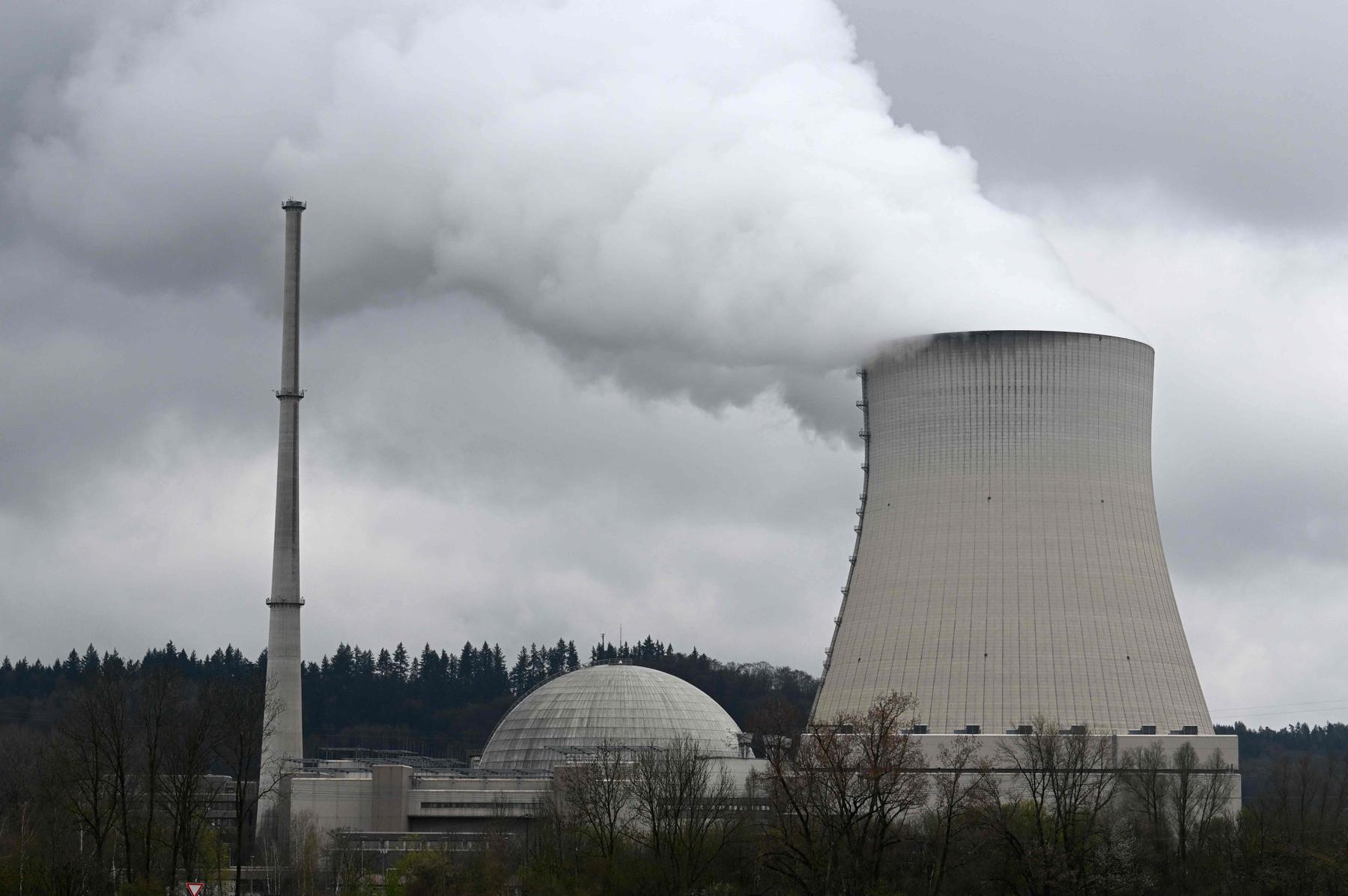 Alemanha fecha suas últimas três usinas nucleares - Christof STACHE/AFP