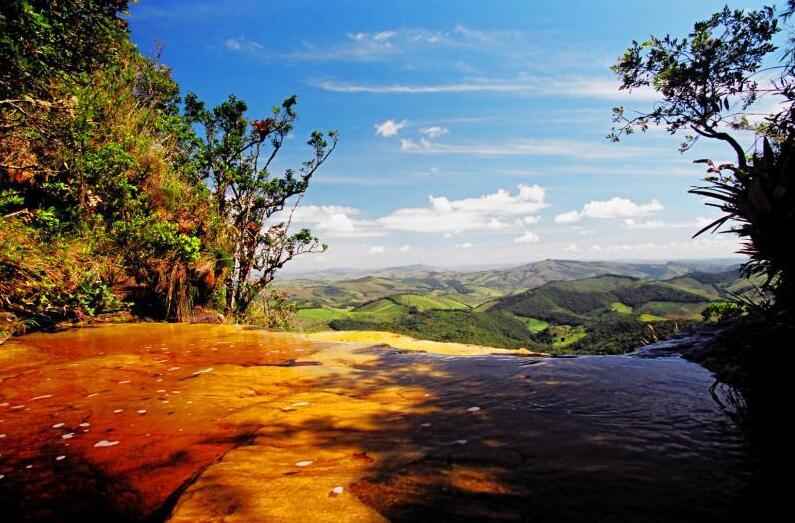 Se o paraíso existe, a porta de entrada do Céu fica em Minas Gerais