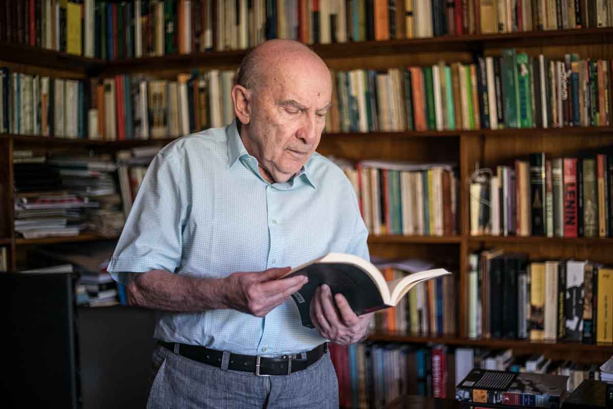 Boris Fausto, um dos principais historiadores do Brasil, morre aos 92 anos  - Simon Plestenjak/UOL/Folhapress