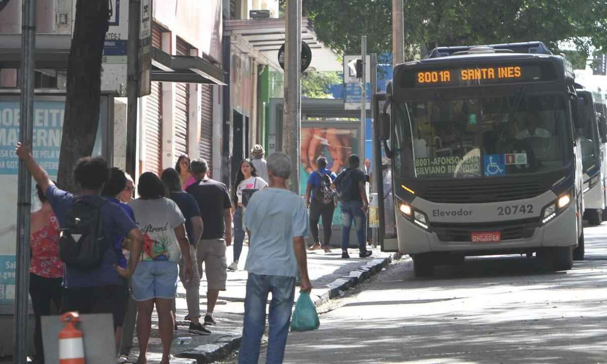 Com aumento, BH se une às capitais com tarifa de ônibus mais caras do país - Edésio Ferreira/EM/D.A Press