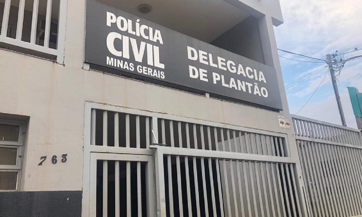 Adolescentes explodem bomba em escola de Patos de Minas - Divulgação/PCMG