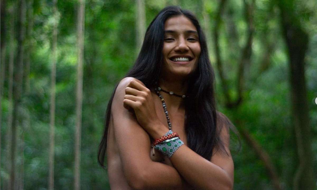 Atriz e modelo indígena Dandara Queiroz conta que se redescobriu na TV - Instagram/reprodução