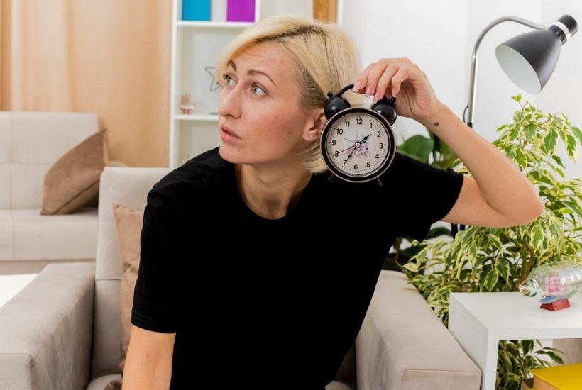 Sete mitos e verdades sobre a menopausa precoce - Freepik