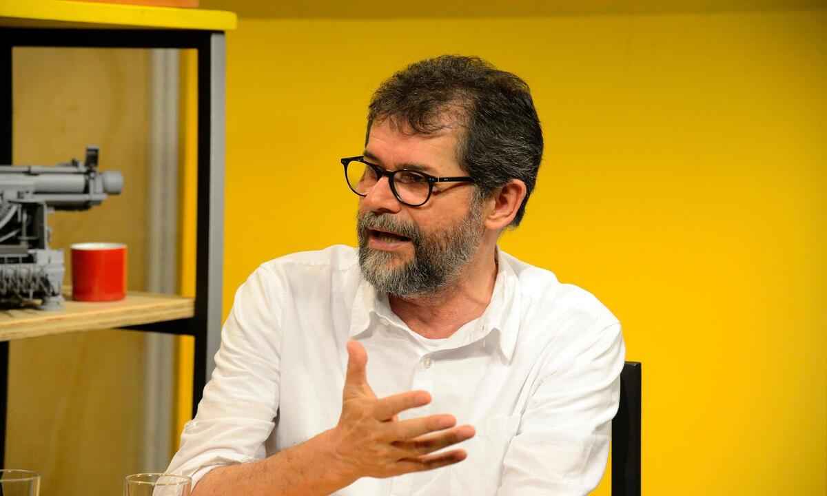 Faculdade exclui Marçal Aquino de lista de livros para vestibular - TV Brasil/Divuglacao