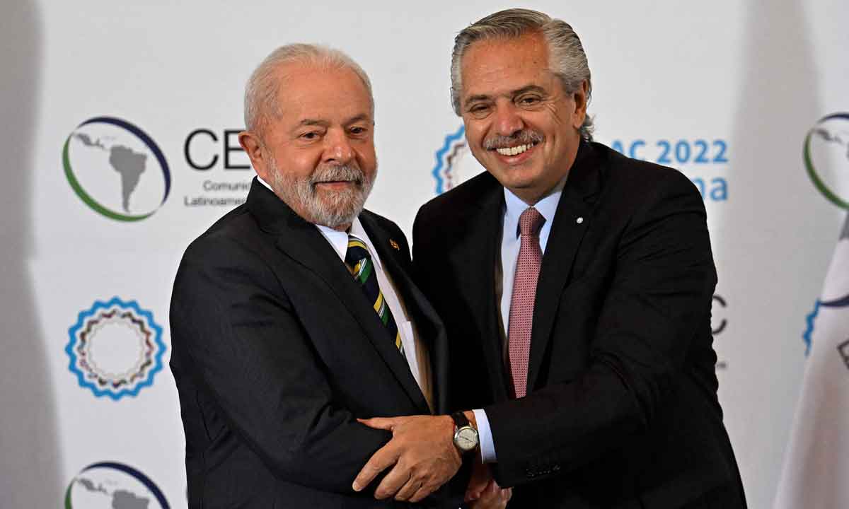 Lula deverá se reunir com o presidente da Argentina, Alberto Fernández