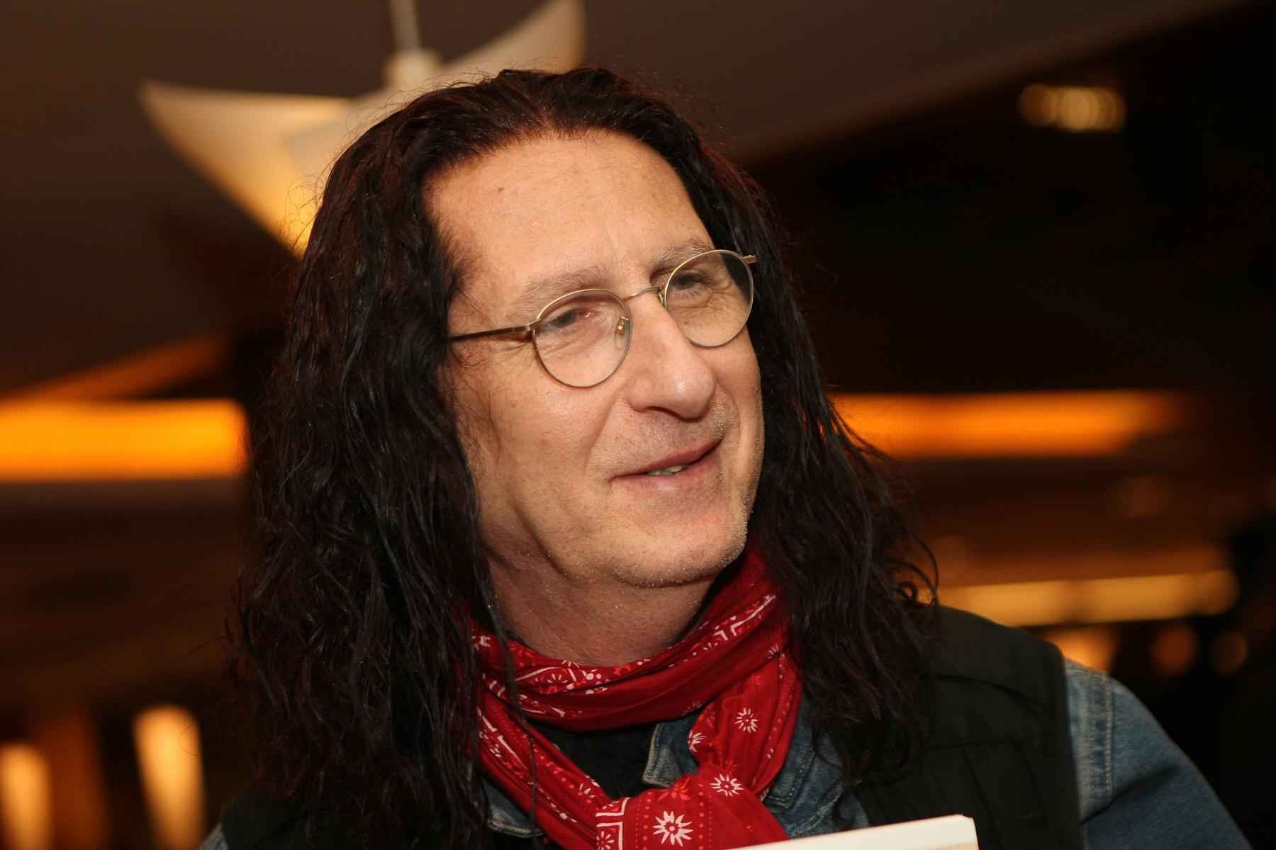 Novo livro de  Gerald Thomas traz 'experiências  pessoais com cocaína' - Zanone Fraissat/Folhapress
