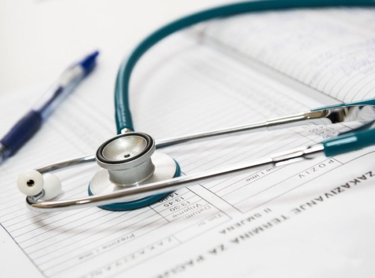 Saúde privada e pública: judicialização é a única via para alguns pacientes - Pixabay