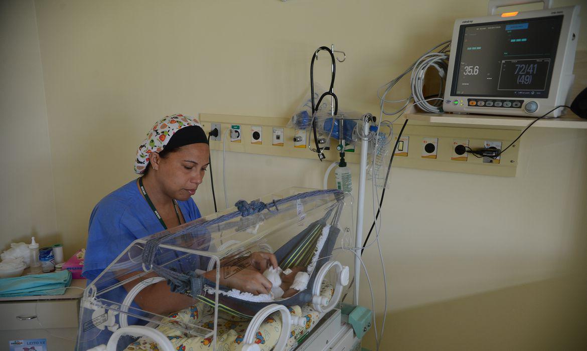 A cada dois segundos nasceu um bebê prematuro no mundo, afirma OMS - Agência Brasil 