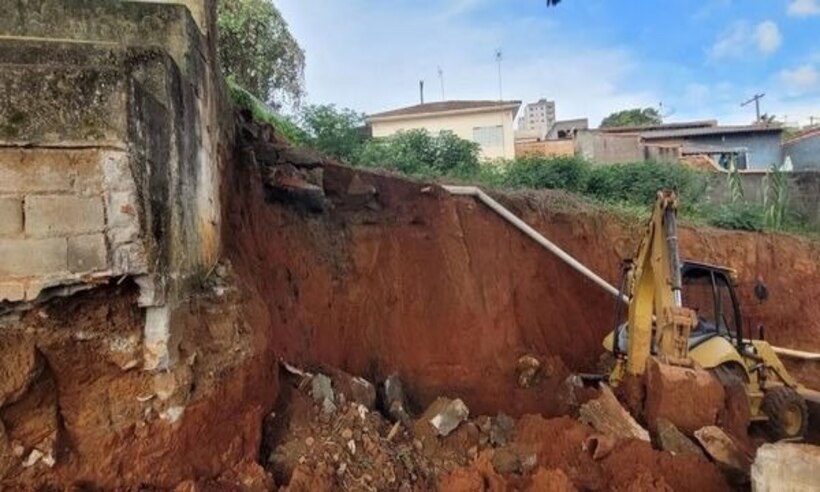 Funcionário da prefeitura de Muzambinho é morto soterrado em obra - CBMMG