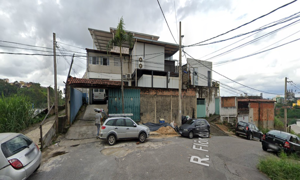 Incêndio em cozinha de empresa deixa duas pessoas feridas em Belo Horizonte - Google StreetView / Reprodução
