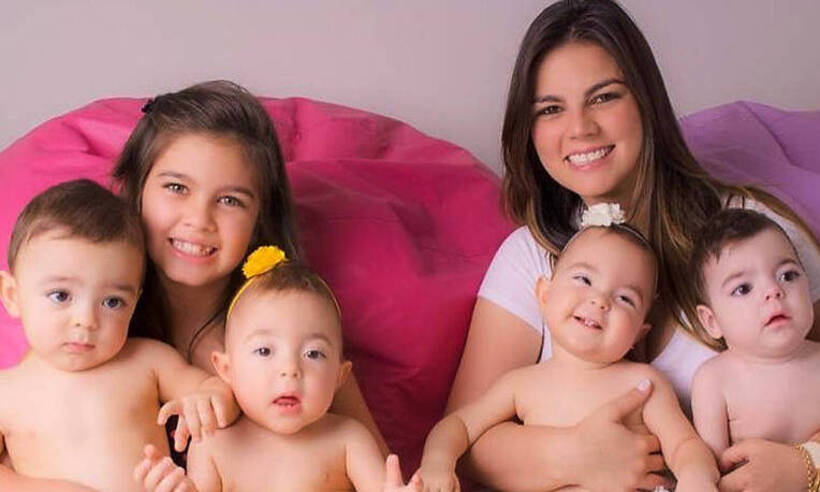 Mãe vira influencer para criar quadrigêmeos com paralisia cerebral