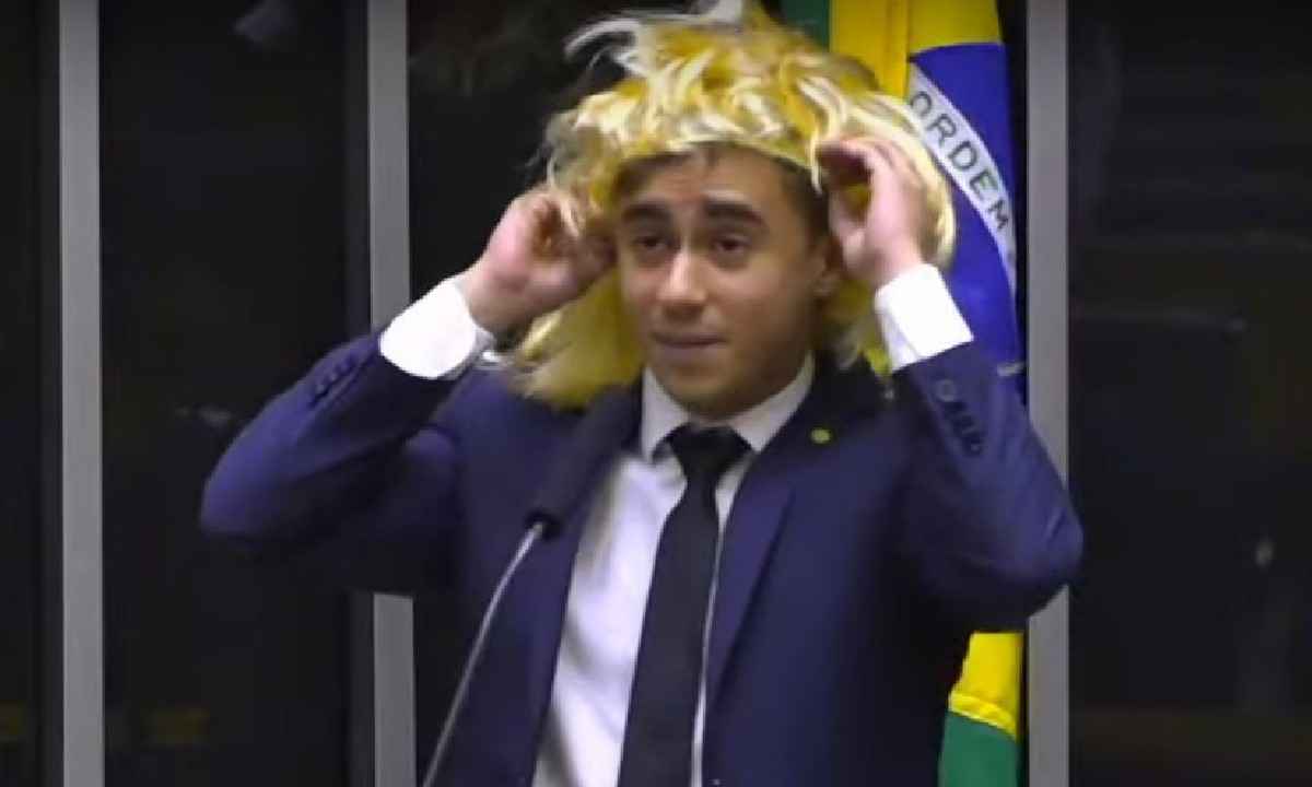'O Brasil é uma democracia trans', posta Nikolas em dia contra a LGBTfobia - TV Camara/YouTube/Reprodução