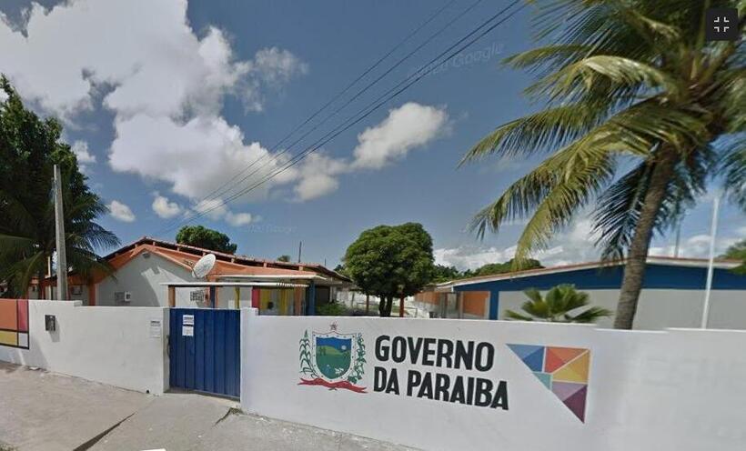 Vigilante é encontrado morto dentro de escola - Google Maps