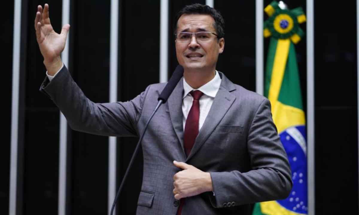 Dallagnol critica powerpoint do governo Lula: '1ª vitória foi me cassar' - Reprodução/Câmara dos Deputados