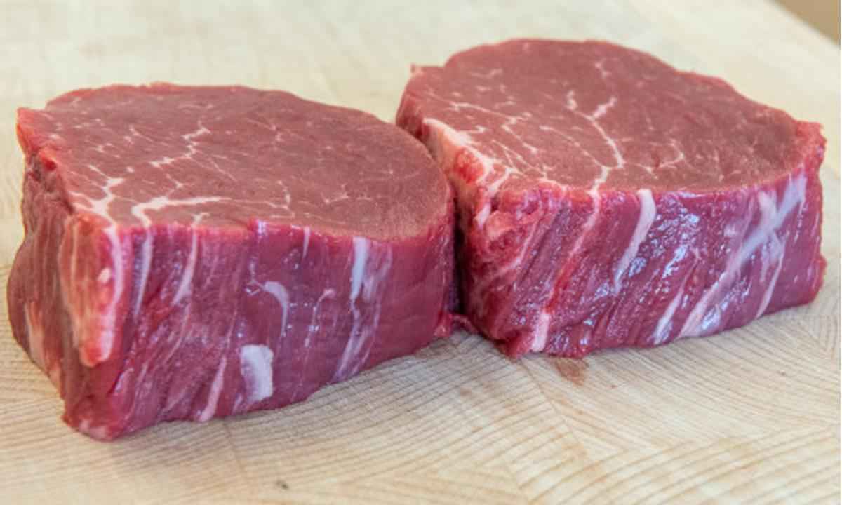 Uberaba exonera fiscais subornados com carnes para alertar vistorias - Creative/Commons/Diivulgação