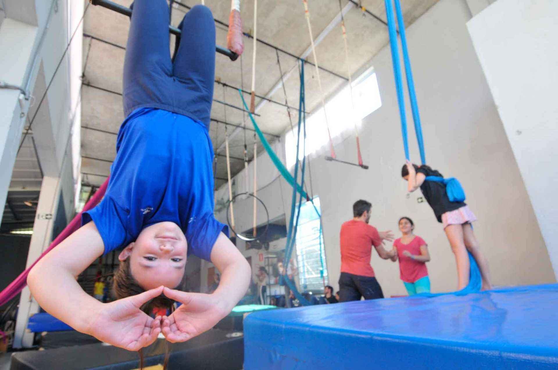 Ginástica no circo: veja como a atividade reúne esporte e lazer  - fotos: Leandro Couri/EM/D.A Press