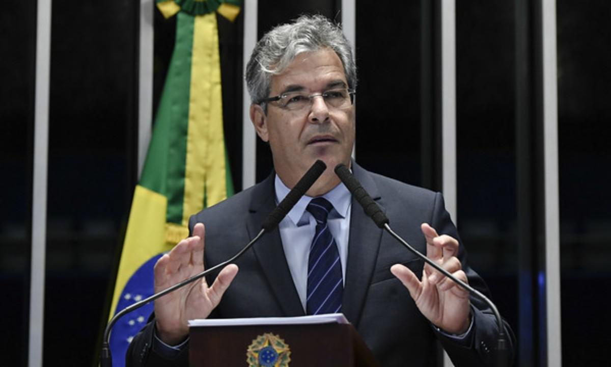 Justiça anula nomeação de Jorge Viana na Apex por não saber falar inglês - Moreira Mariz/Agência Senado