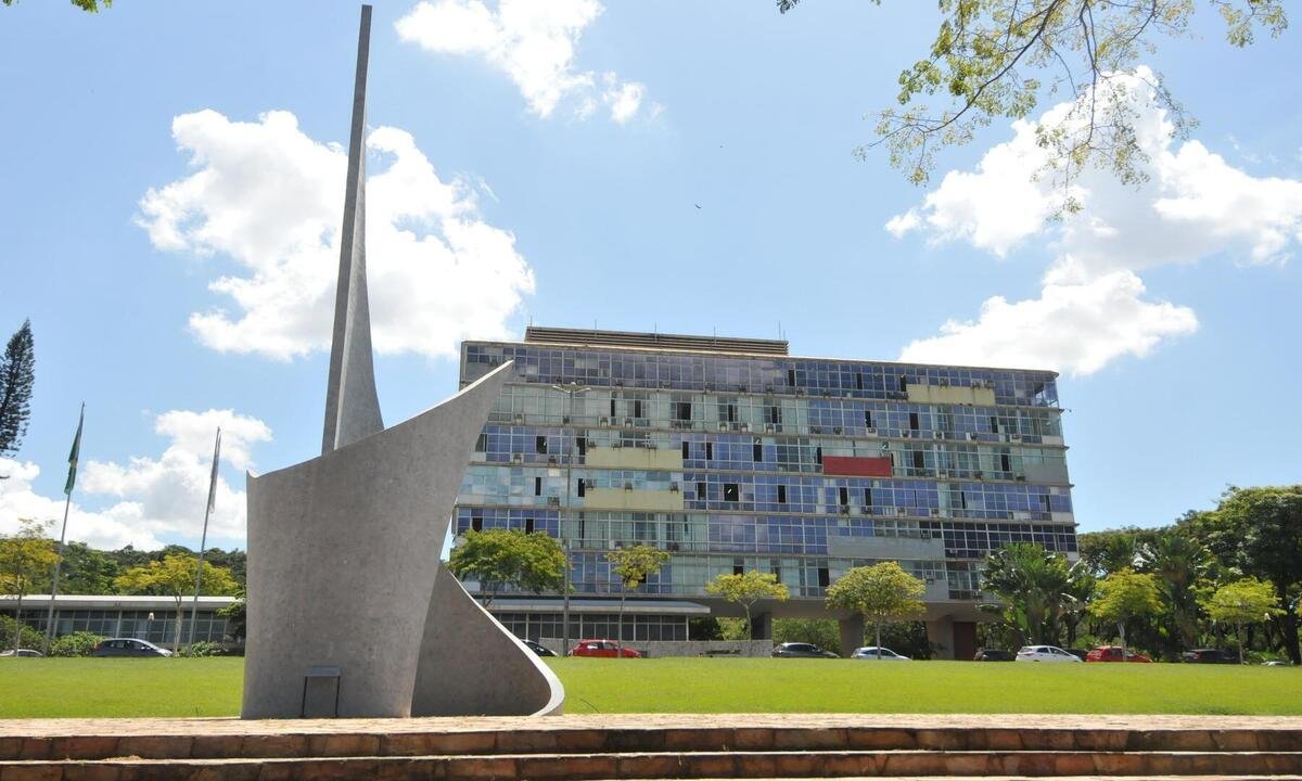 Aluna consegue matrícula na UFMG após ser barrada em cota racial - Gladyston Rodrigues/EM/D.A Press