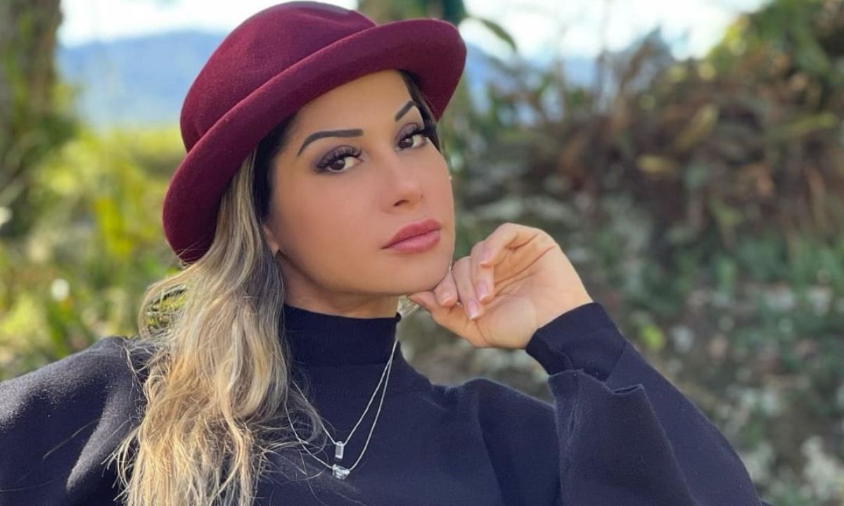 Maíra Cardi revela problemas na coluna e explica uso de cadeira de rodas - Instagram/Reprodução