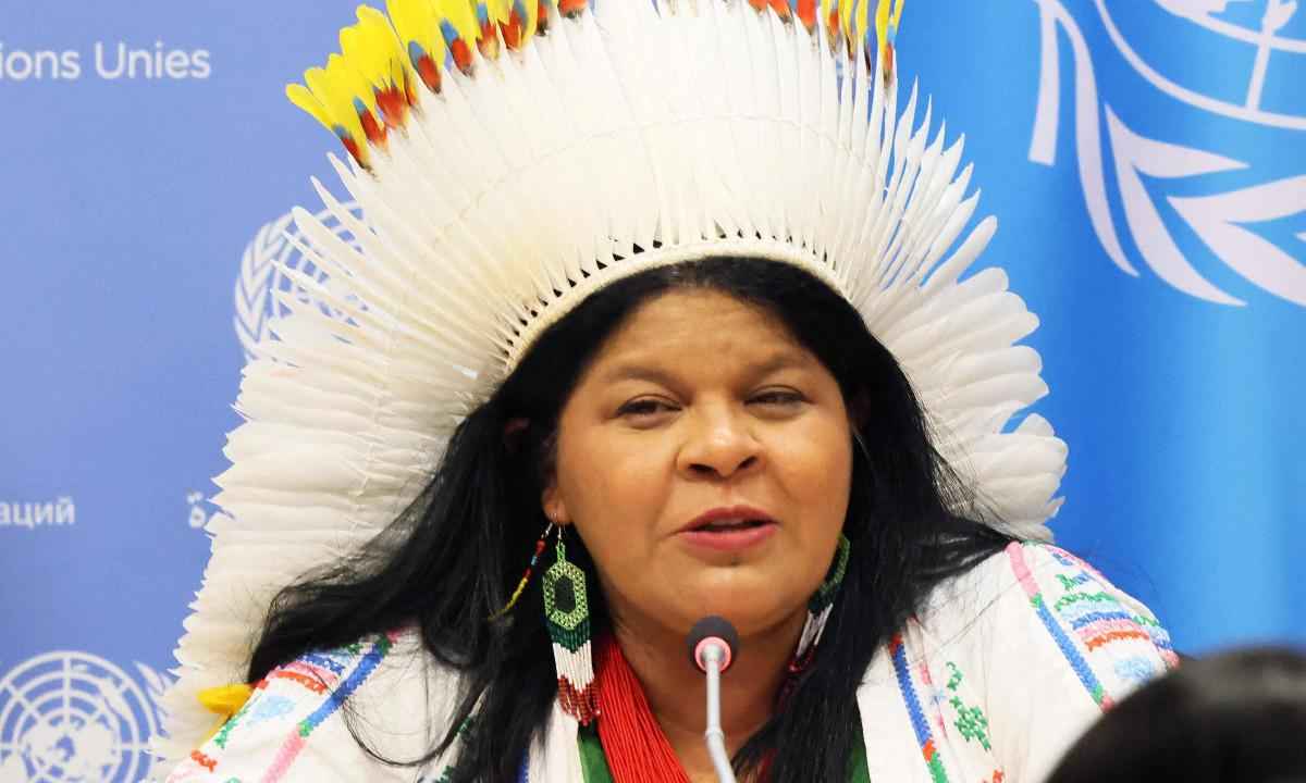 Sônia Guajajara quer parceria com Dino para demarcar terras indígenas - Michael M. Santiago / GETTY IMAGES NORTH AMERICA / AFP