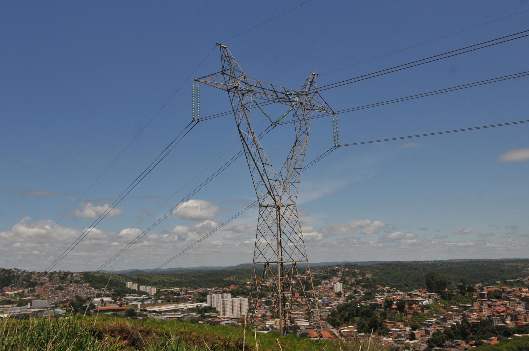 Brasil apresenta 'sobra' gigantesca de energia, afirma diretor da Aneel - Gladyston Rodrigues/EM