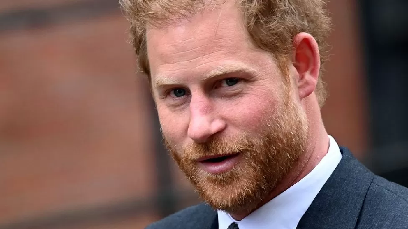 As histórias por trás do processo do príncipe Harry contra tabloides britânicos - EPA