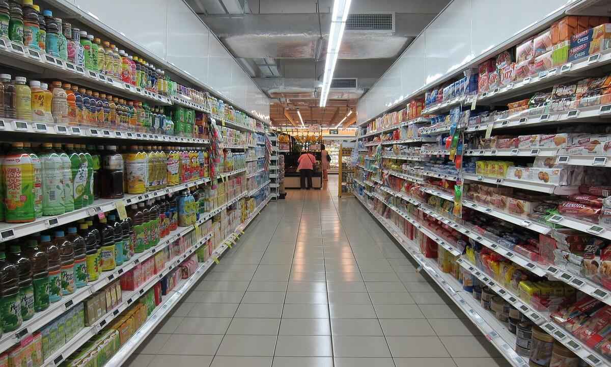 Mulher cai em supermercado e ganha indenização de mais de R$ 16 mil - Pixabay/Reprodução