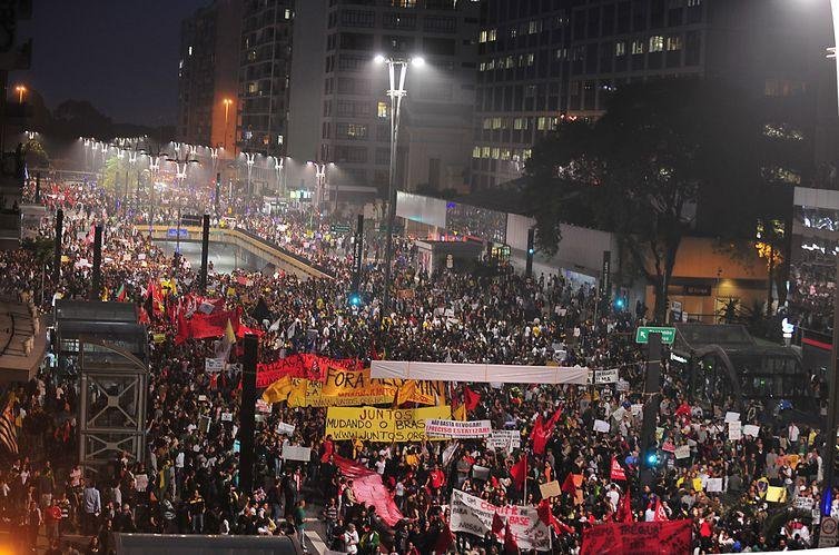 13 de junho de 2013: a noite que durou 10 anos - Agência Brasil