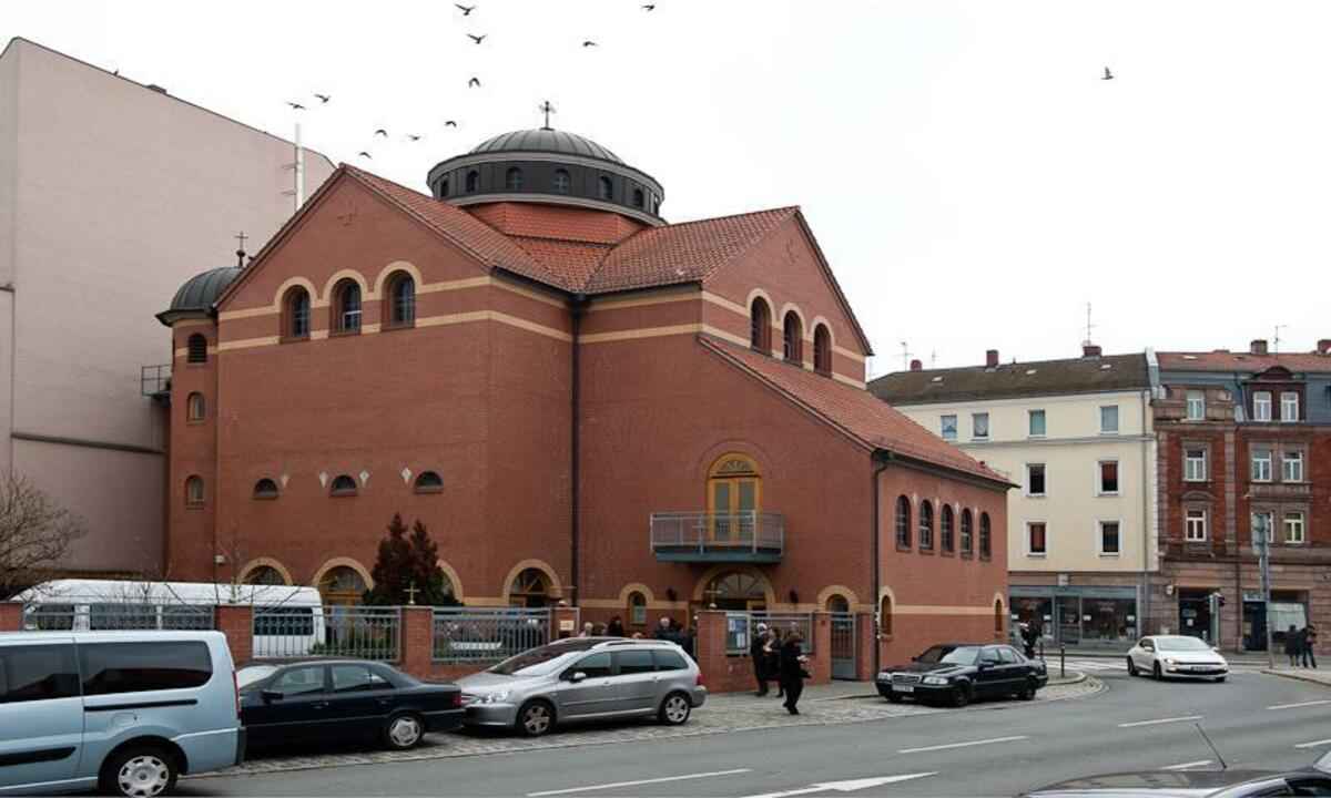 Chat GPT celebra missa para mais de 300 fiéis na Alemanha - Reprodução/Igreja Ortodoxa de São Paulo, de Nuremberg