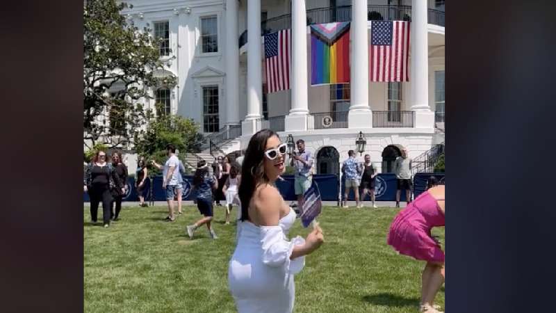 Casa Branca bane ativista trans após topless em festa no jardim - TikTok/Rose Montoya