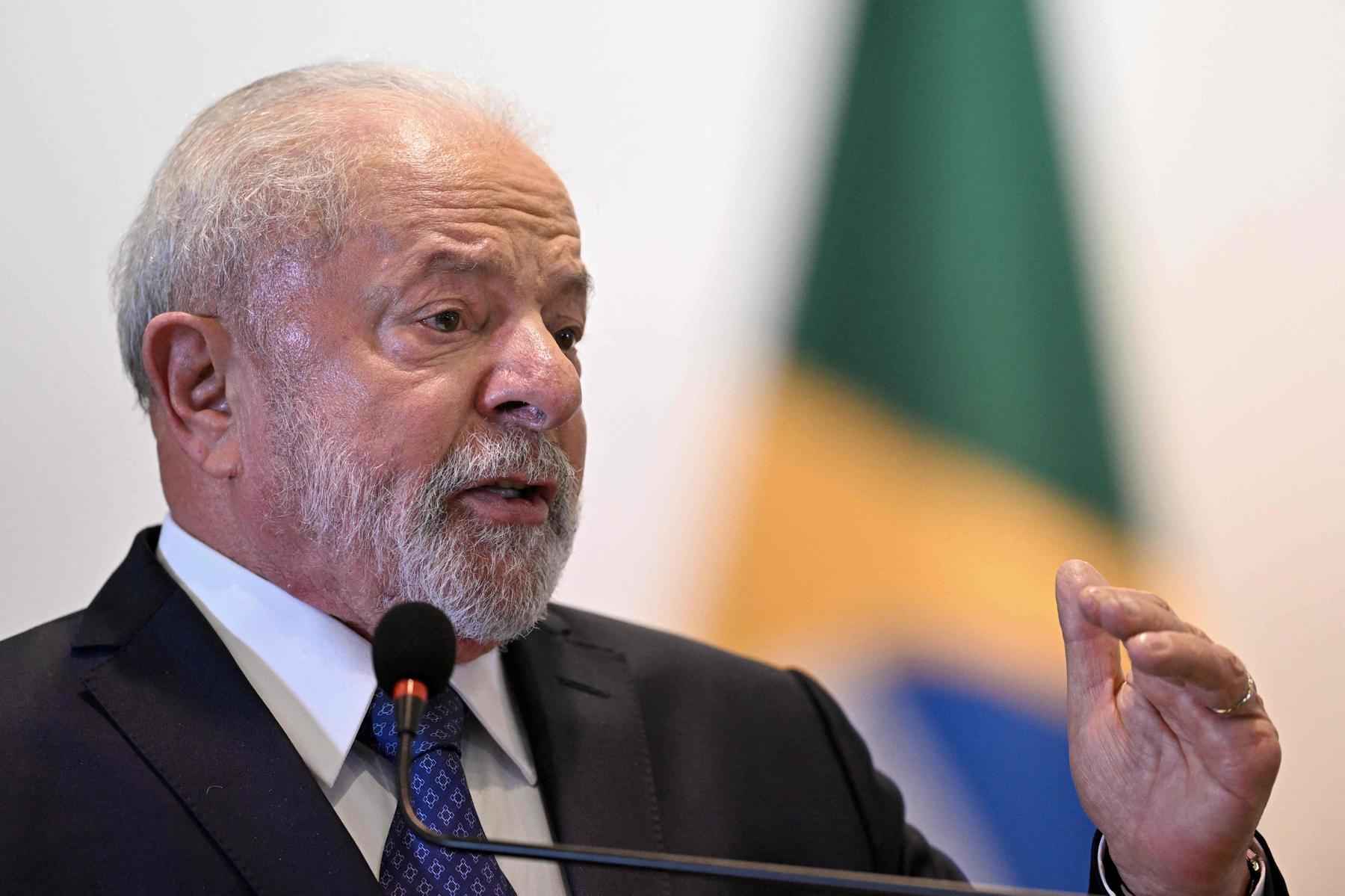 Empresários do varejo debatem Selic e retomada econômica com Lula - EVARISTO SA/AFP
