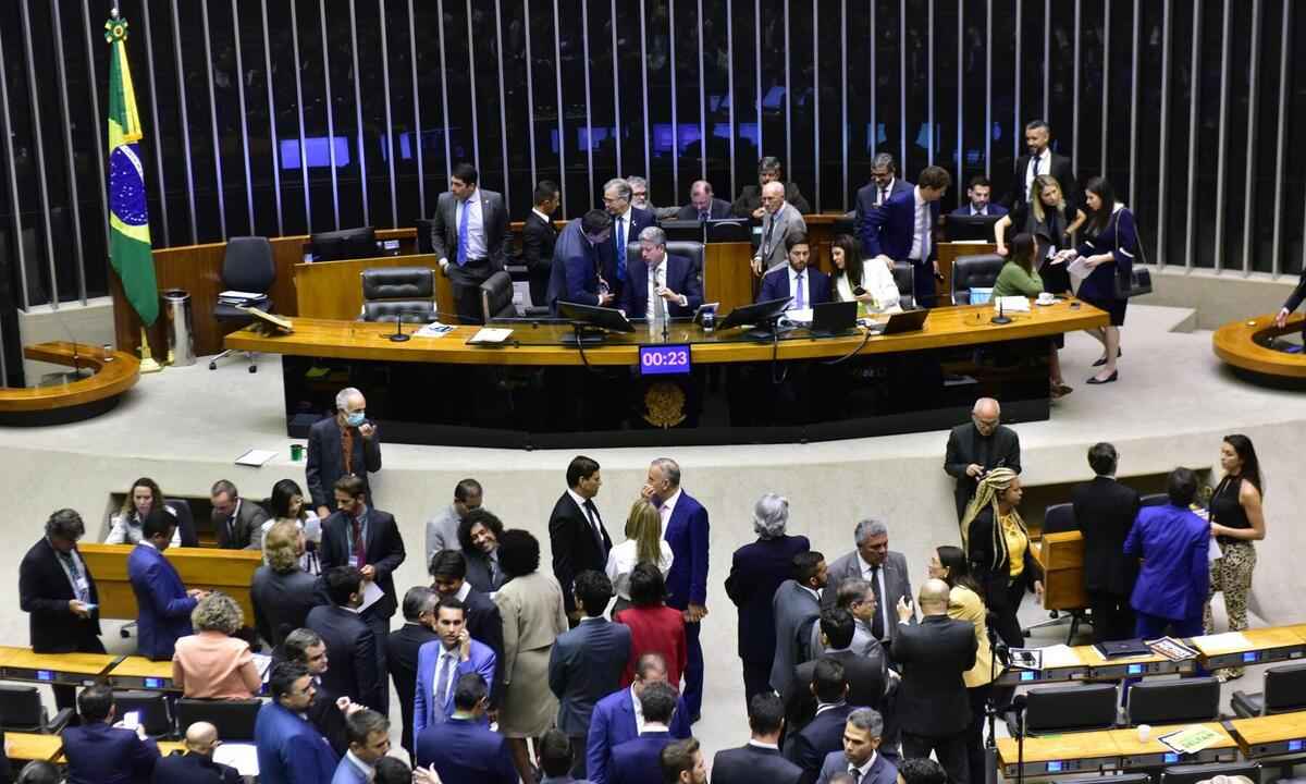 Deputados aprovam projeto que criminaliza discriminação de políticos  - Zeca Ribeiro/Câmara dos Deputados