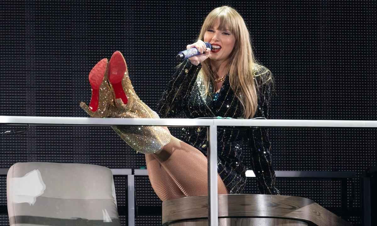 Taylor Swift chega em novembro, mas a 'confusão tour' já estreou no Brasil - Suzanne Cordeiro/AFP
