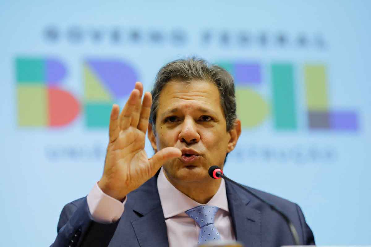 Agência S&P melhora perspectiva de risco do Brasil para 'positiva' - SERGIO LIMA/AFP